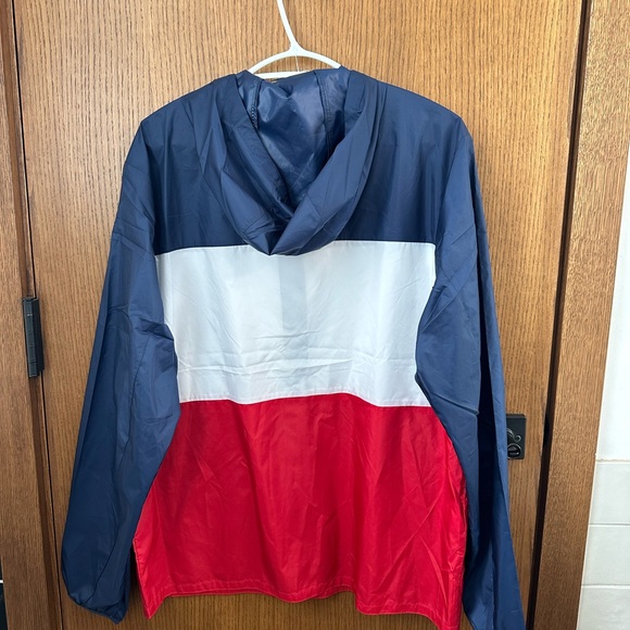 Eddie Bauer windbreaker. - Picture 4 of 4